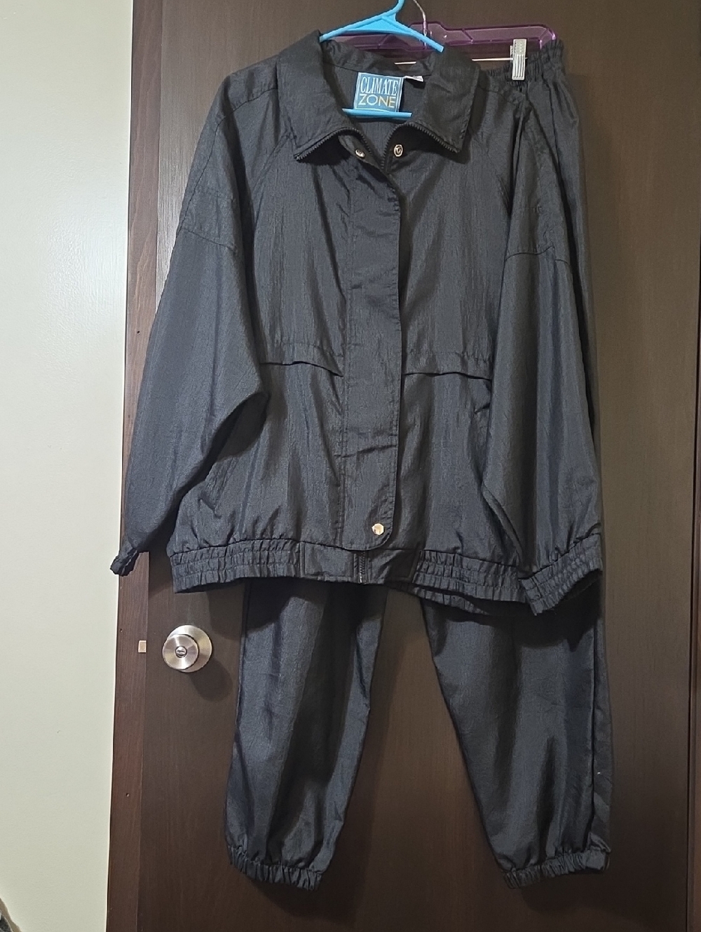 Climate Zone ladies black jacket and pants set 18W-20W